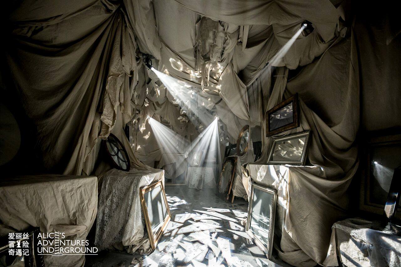 Alice's Adventures Underground — image 7