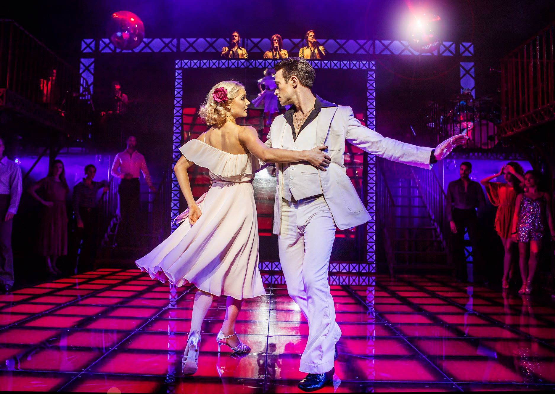 Saturday Night Fever — image 9