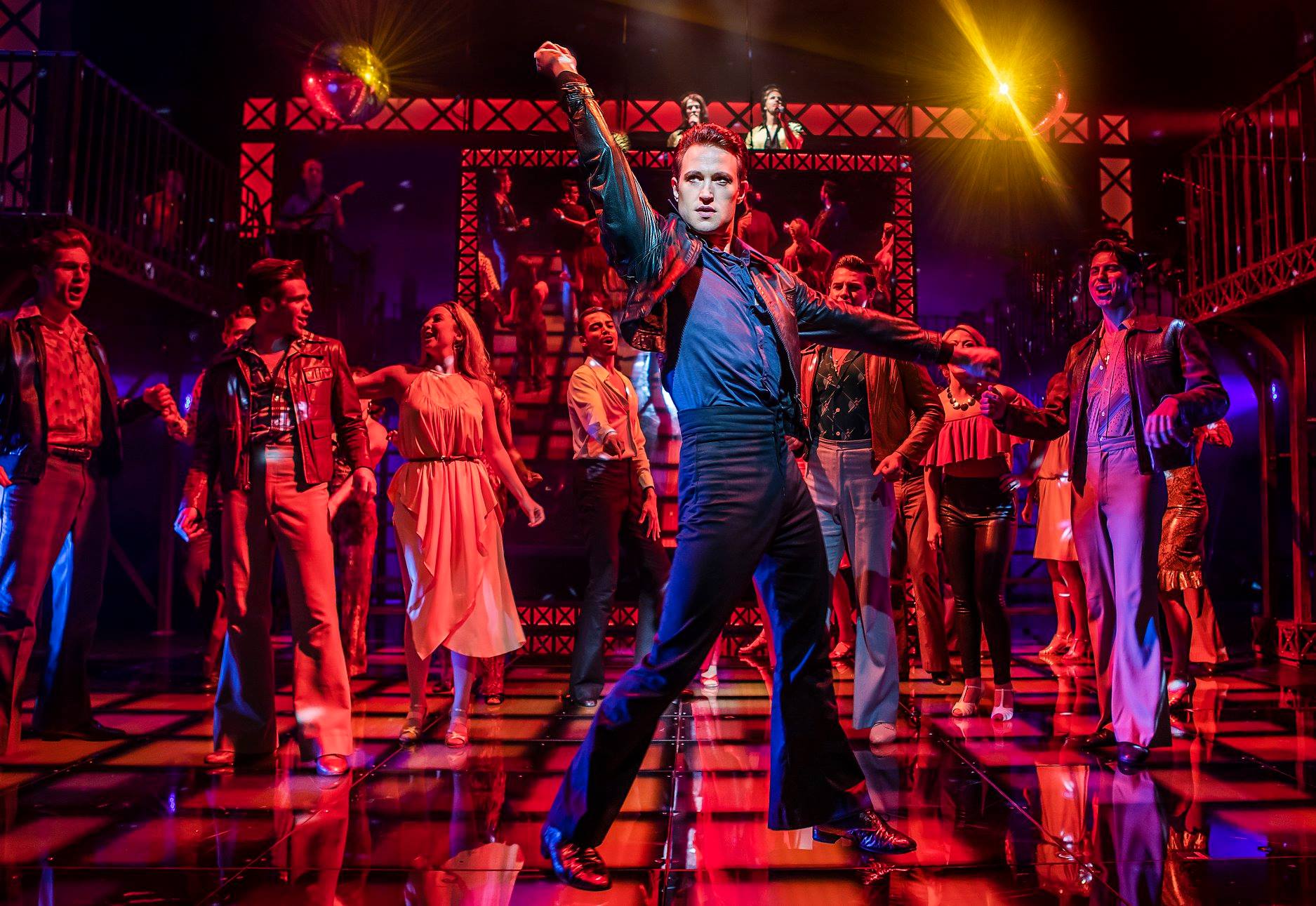 Saturday Night Fever — image 6