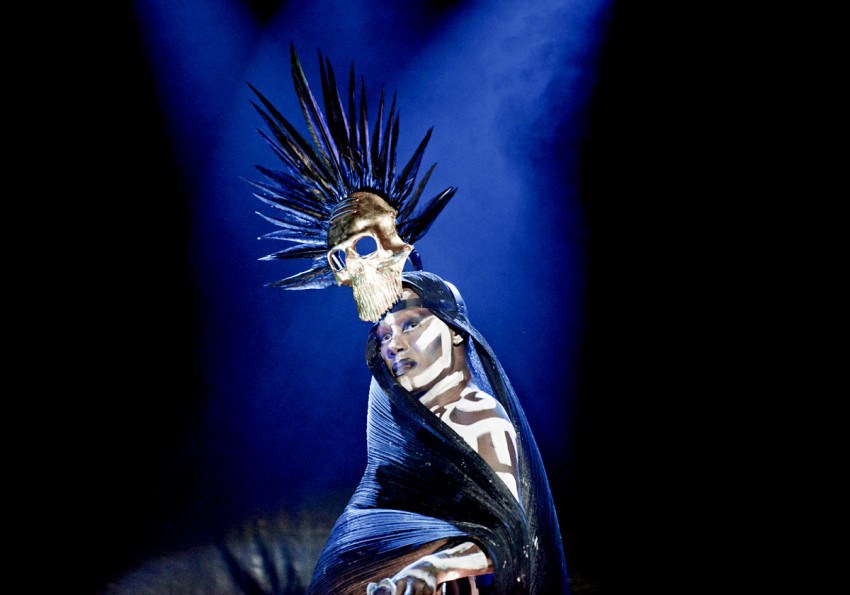Grace Jones — image 2